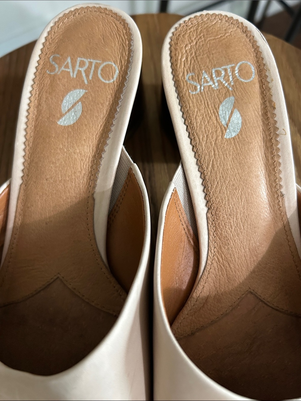 Franco Sarto Cream Pointed Leather Slide Mules - Picture 2 of 11